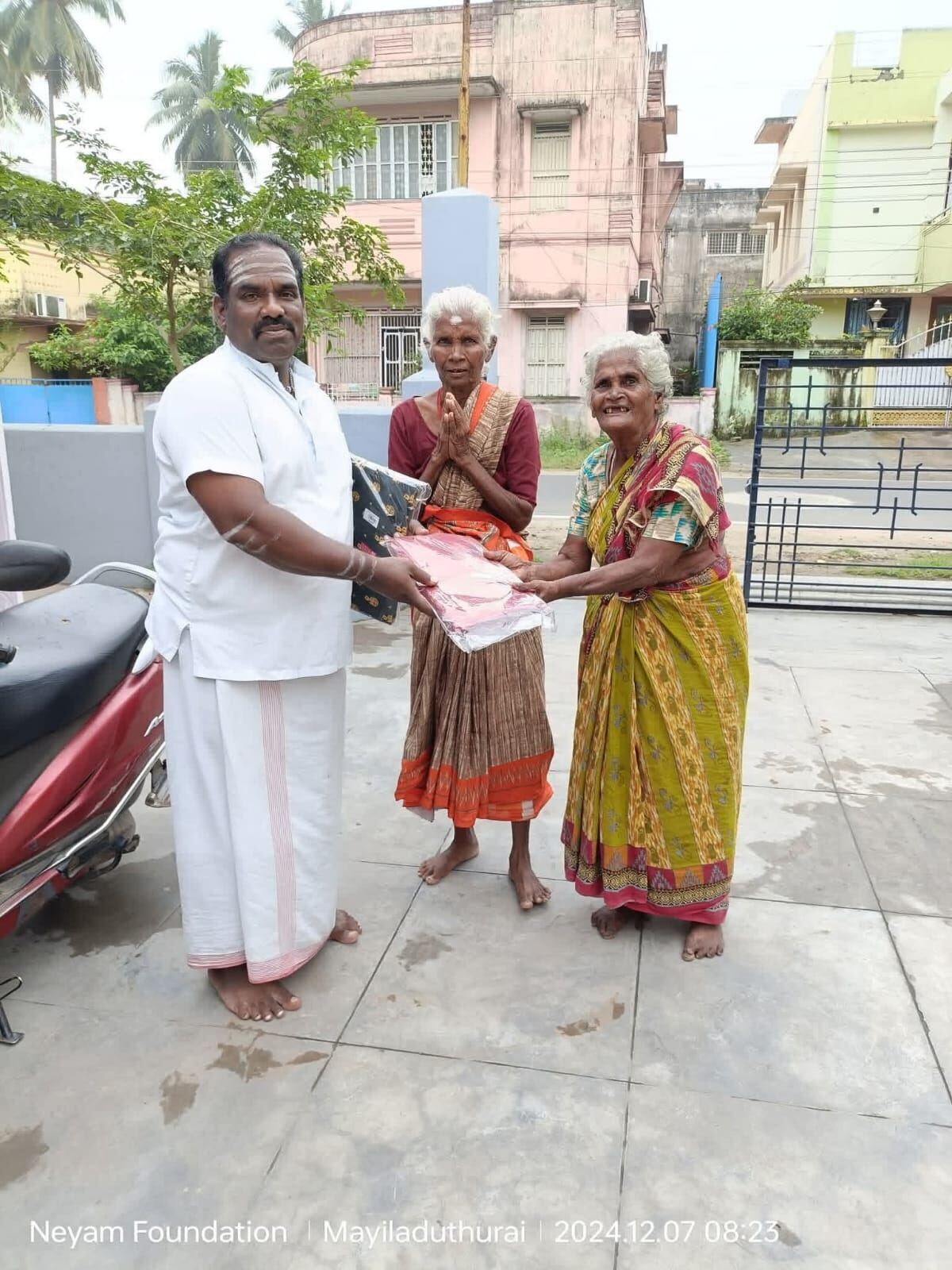 Neyam Foundation team